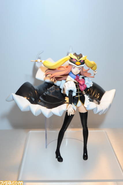 “ワンフェス2012［夏］”で人が搭乗可能なロマン溢れる巨大ロボ“クラタス”がお披露目【動画あり】_09