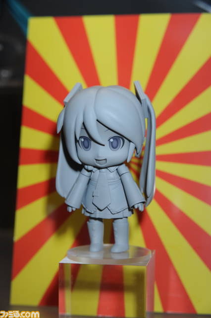 “ワンフェス2012［夏］”で人が搭乗可能なロマン溢れる巨大ロボ“クラタス”がお披露目【動画あり】_47