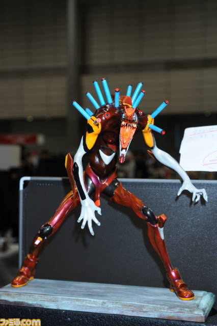 “ワンフェス2012［夏］”で人が搭乗可能なロマン溢れる巨大ロボ“クラタス”がお披露目【動画あり】_63