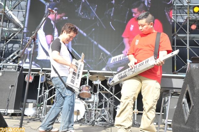 “音撃 ～Game Sound Impact 2012～”豪華出演陣による珠玉のパフォーマンスに酔いしれた1日【ゲームサマーフェスタ2012】_14