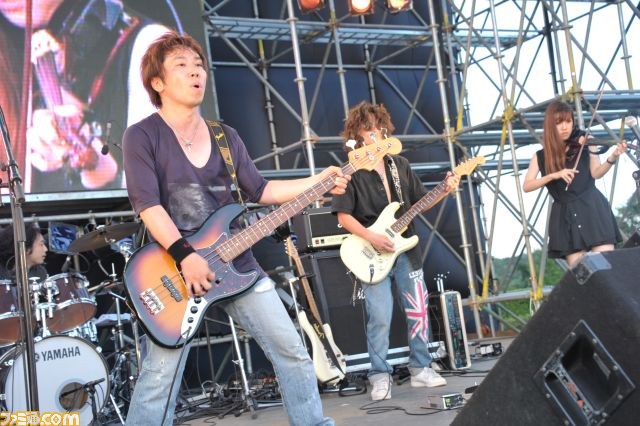 “音撃 ～Game Sound Impact 2012～”豪華出演陣による珠玉のパフォーマンスに酔いしれた1日【ゲームサマーフェスタ2012】_23