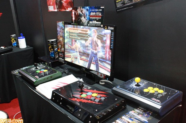 格ゲーファン注目のマッドキャッツブースをリポート！ ウメハラ、ときど、マゴインタビューも【TGS2012】_03