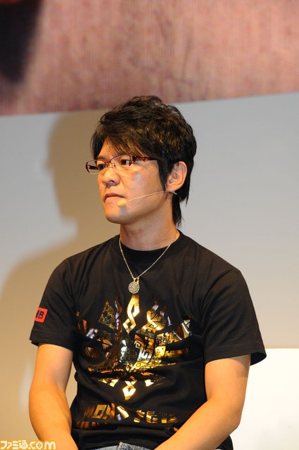 ALOOKのメガネ、ユニクロのヒートテック……『モンスターハンター4』コラボ情報をまとめて紹介【TGS 2012】_04