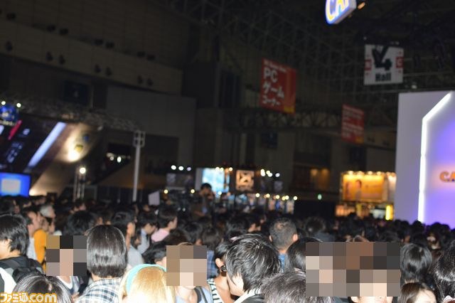 「見ろ人がゴミのようだ！」なんて言ったりはしないTGS会場“ひとごみ”レポート【TGS 2012】_07