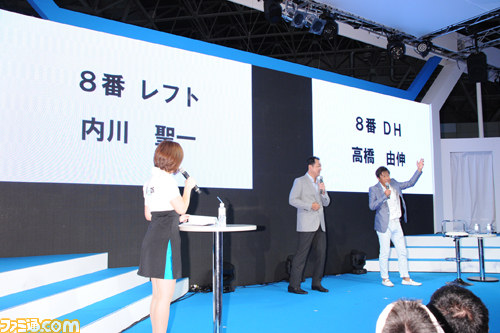 元プロ野球OB選手が駆けつけた、gloopsブースの『大熱狂!!プロ野球カード』ステージイベント【TGS2012】_07