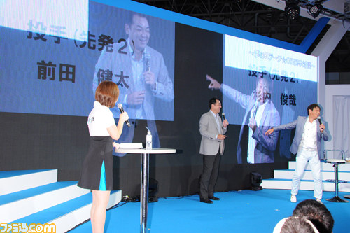 元プロ野球OB選手が駆けつけた、gloopsブースの『大熱狂!!プロ野球カード』ステージイベント【TGS2012】_12