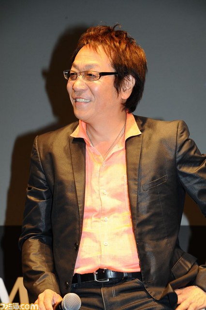 雷電現る 堀内賢雄さんをゲストに迎えた メタルギア ライジング リベンジェンス ステージ Tgs12 ファミ通 Com