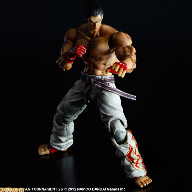 『鉄拳タッグトーナメント2』の三島一八と風間準のアクションフィギュアが登場_10