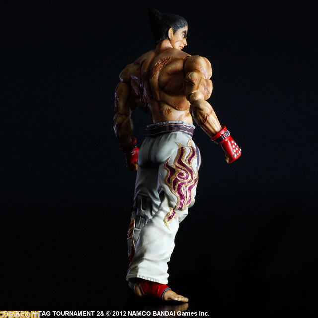 『鉄拳タッグトーナメント2』の三島一八と風間準のアクションフィギュアが登場_11