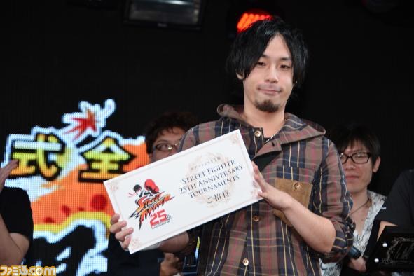 ストリートファイター25周年公式全国大会“格闘秋祭り”が開催！――『ストリートファイター』3タイトルの王者が決定_25