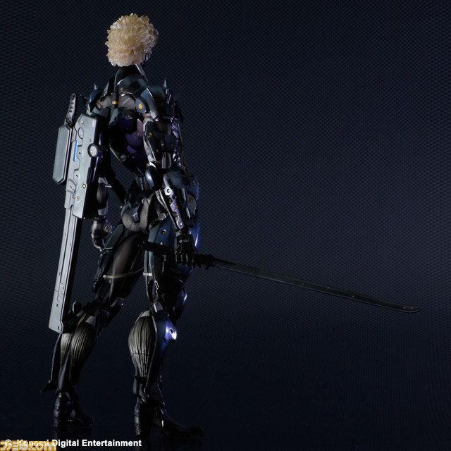 『メタルギア ライジング リベンジェンス』の雷電がアクションフィギュアになって登場_03