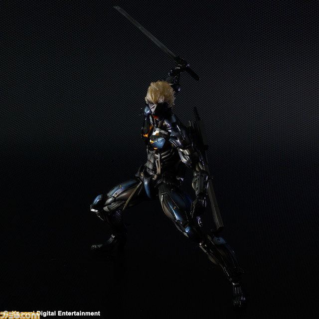 『メタルギア ライジング リベンジェンス』の雷電がアクションフィギュアになって登場_05