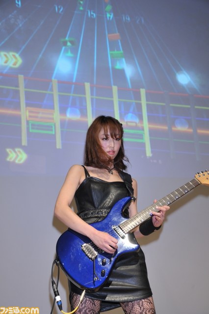 『ロックスミス』ステージでダイノジ大地のエアギター＆リアルギターが炸裂【UBIDAY2012】_12