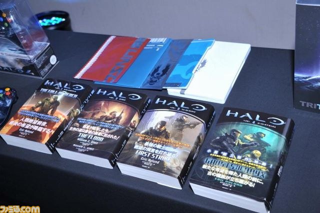 米国からフランク・オコナー氏も駆けつけた『Halo 4』前夜祭リポート　麒麟やフルーツポンチら人気タレントも祝福！_03