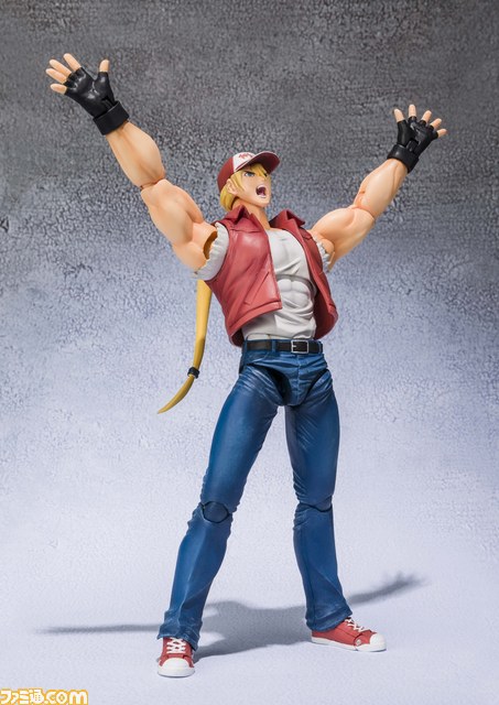 バンダイのフィギュアブランド“D-Arts”新作登場！　若き神喰い、アリサが舞う！_02