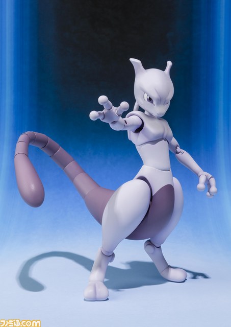 バンダイのフィギュアブランド“D-Arts”新作登場！　若き神喰い、アリサが舞う！_05