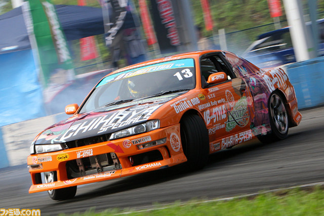 “TOKYO DRIFT in お台場”にアニメ・ゲームの公式キャラクターマシンが大集合_05