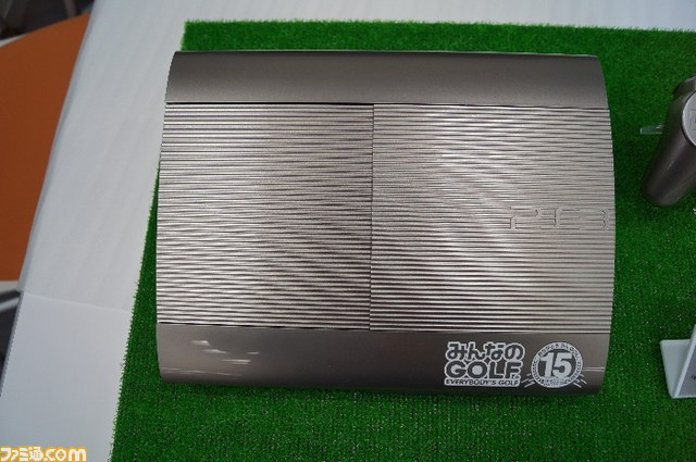 SCEJが粋な計らい、『みんGOL』15周年を祝してクラップハンズにチタンカラーのプレイステーション3を贈呈_04