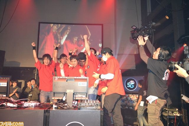 ５つのジャンルの５つのゲームで日本No.1プレイヤーを決める！“Red Bull ５G FINALS”東西決戦リポート_19