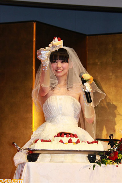 下田麻美の誕生日を、ファンが仲間があたたかくお祝い“下田麻美おたんじょうび披露宴？！”リポート _04