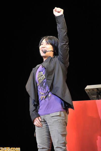 鈴村健一＆下田麻美 vs 神谷浩史、KENNらゲーム好き声優　“ファミ通キャラクターズDX ～ゲーマーだよ全員集合～”イベントリポート_04