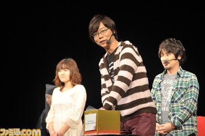 鈴村健一＆下田麻美 vs 神谷浩史、KENNらゲーム好き声優　“ファミ通キャラクターズDX ～ゲーマーだよ全員集合～”イベントリポート_09
