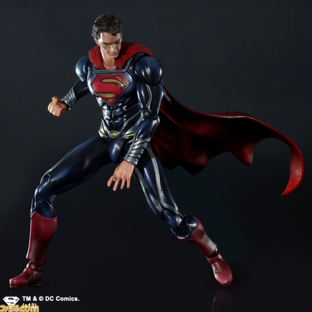 “MAN OF STEEL　PLAY ARTS改”2013年6月末発売決定_03