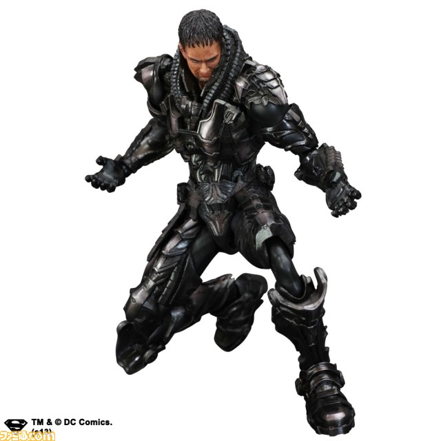 “MAN OF STEEL　PLAY ARTS改”2013年6月末発売決定_20