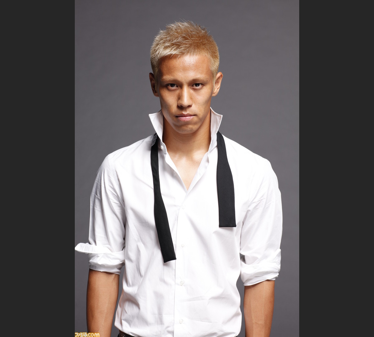 モンスターハンター4 Cmイメージキャラクターは本田圭佑選手 狩ってる男 本田のコメント動画も公開中 ファミ通 Com モンスターハンター4 Cmイメージキャラクターは本田圭佑選手 狩ってる男 本田のコメント動画も公開中 ファミ通 Com