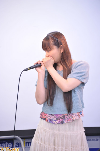 今井麻美が大暴走したライブBD＆DVD発売記念イベント_04