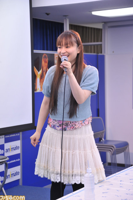 今井麻美が大暴走したライブBD＆DVD発売記念イベント_06