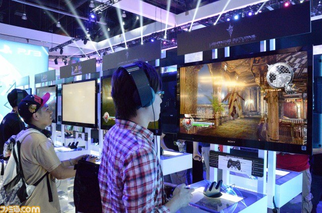 デュアルショック4はさらに進化！　PS4の実機プレイが体験できるSCEAブースリポート【E3 2013】_18