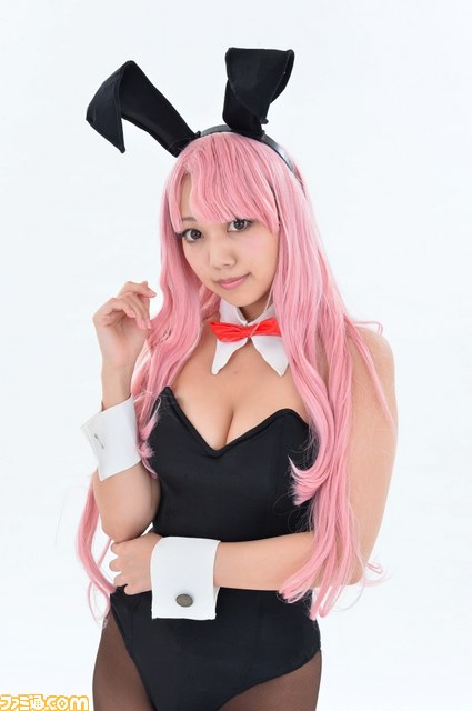 “舞台 ドリームクラブ”に出演するホストガールを直撃！_02