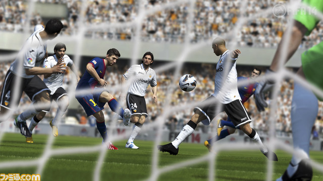 iOS/Android「EA SPORTS FIFA ワールドクラスサッカー2015」宮本恒靖氏が選ぶ最強3トップが 