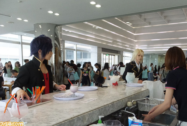 “アットゲームズファン感謝祭 in 東京 セルフィパーティー”が開催！　カワイイ大使・青木美沙子さんも登場！_06