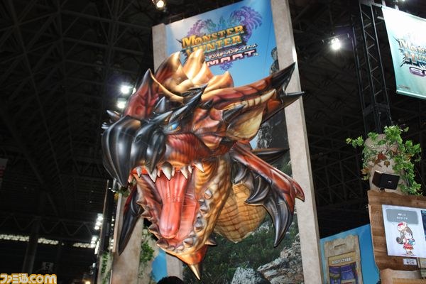 カプコンスブース【ブースリポート】【TGS2013】_12