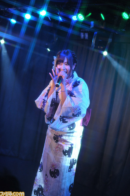 “原由実＆結城アイラのアニソンコラボLIVE Vol.1”オフィシャルリポートを掲載_09