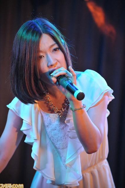 “原由実＆結城アイラのアニソンコラボLIVE Vol.1”オフィシャルリポートを掲載_30