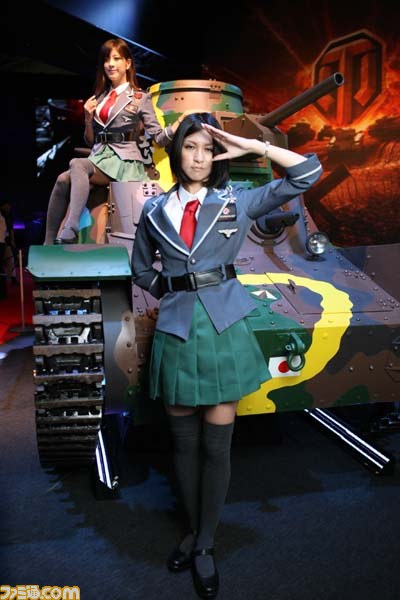 ゲームショウを彩るコンパニオン写真200枚：初日編【TGS2013】_02