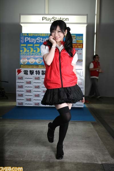 ゲームショウを彩るコンパニオン写真200枚：初日編【TGS2013】_94