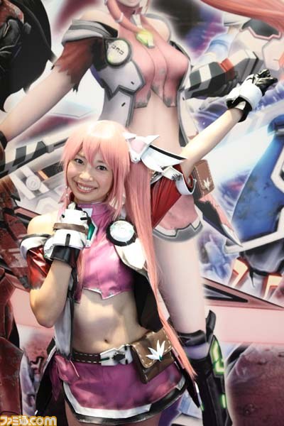 ゲームショウを彩るコンパニオン写真200枚：初日編【TGS2013】_137