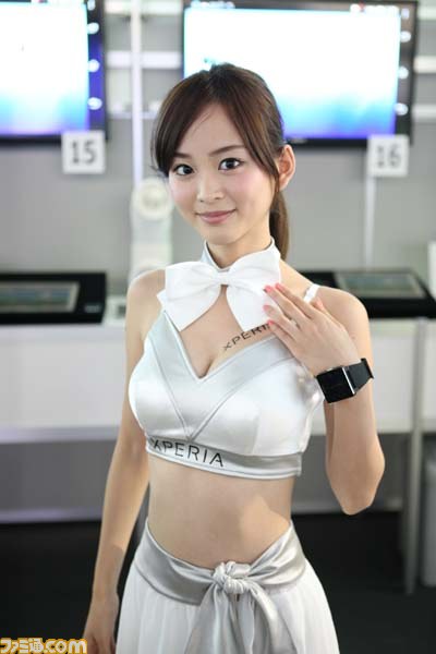 ゲームショウを彩るコンパニオン写真200枚：２日編【TGS2013】_07