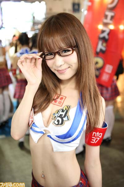 ゲームショウを彩るコンパニオン写真200枚：２日編【TGS2013】_46