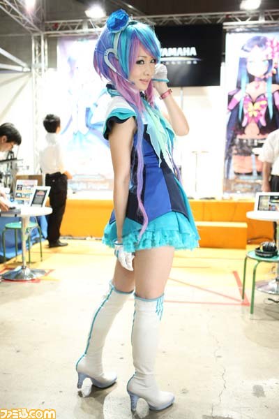 ゲームショウを彩るコンパニオン写真200枚：２日編【TGS2013】_99