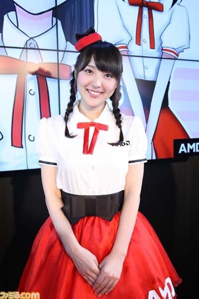 ゲームショウを彩るコンパニオン写真200枚：２日編【TGS2013】_113