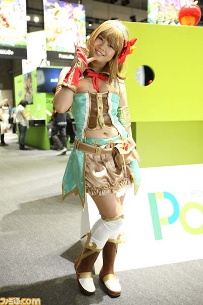 ゲームショウを彩るコンパニオン写真200枚：２日編【TGS2013】_163