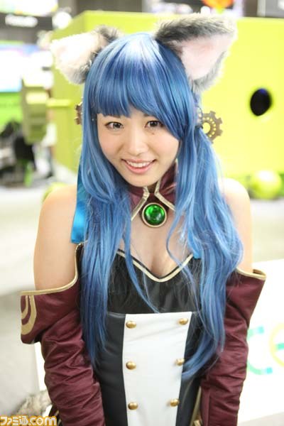 ゲームショウを彩るコンパニオン写真200枚：２日編【TGS2013】_166