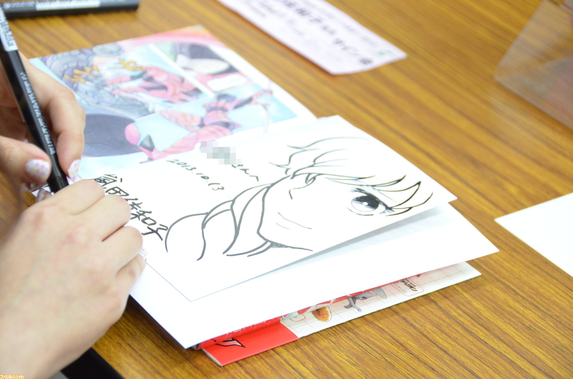 コミック誌 ハルタ 作家サイン会 盛況 スタンプラリーや作家陣のイラストボードなど企画満載 マチ アソビ Vol 11 ファミ通 Com