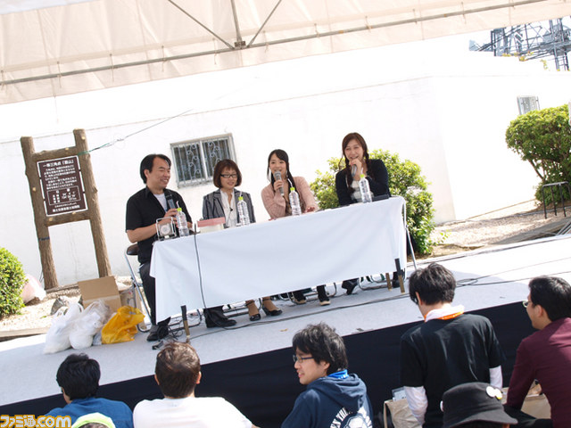 眉山山頂で森谷里美さん、中村桜さん、山本彩乃さんが自身で造形したガレージキットを販売【マチ★アソビ vol.11】_03