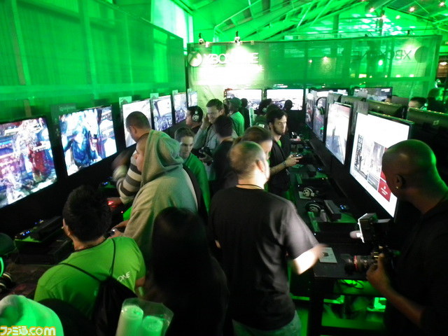 アメリカなど13カ国でXbox Oneが発売、ハリウッドではゲーム遊び放題の豪華ローンチパーティーも_04